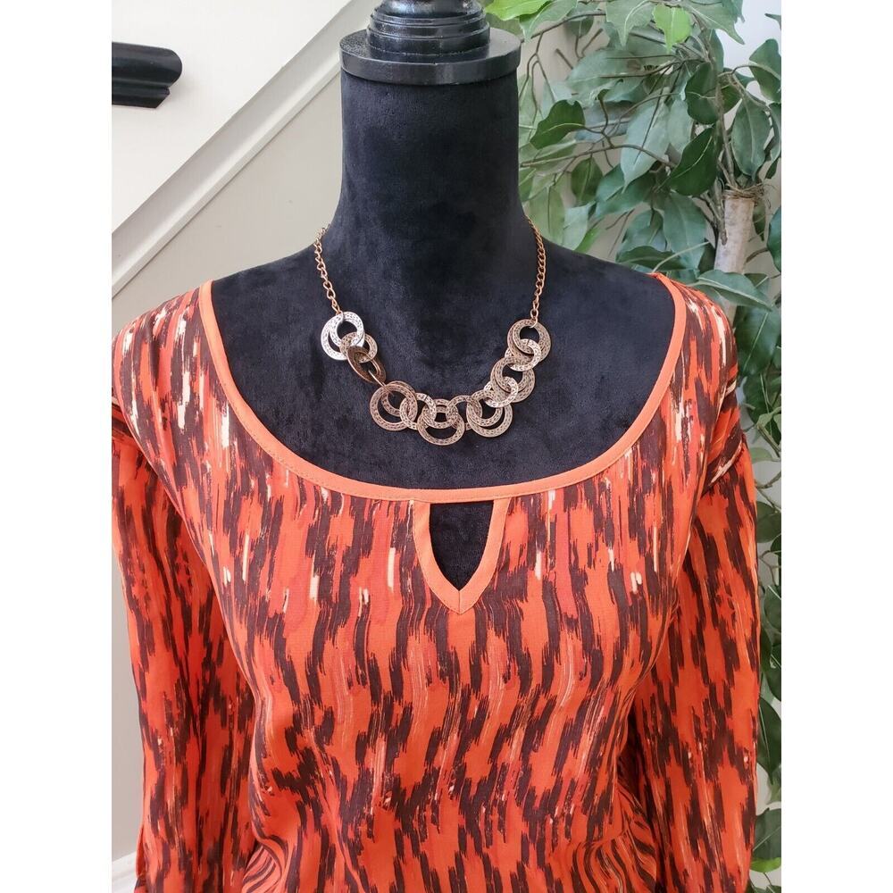 Cato Women's Orange 100% Polyester Round Neck Long Sleeve Top Blouse Size 26/28W - Picture 2 of 13